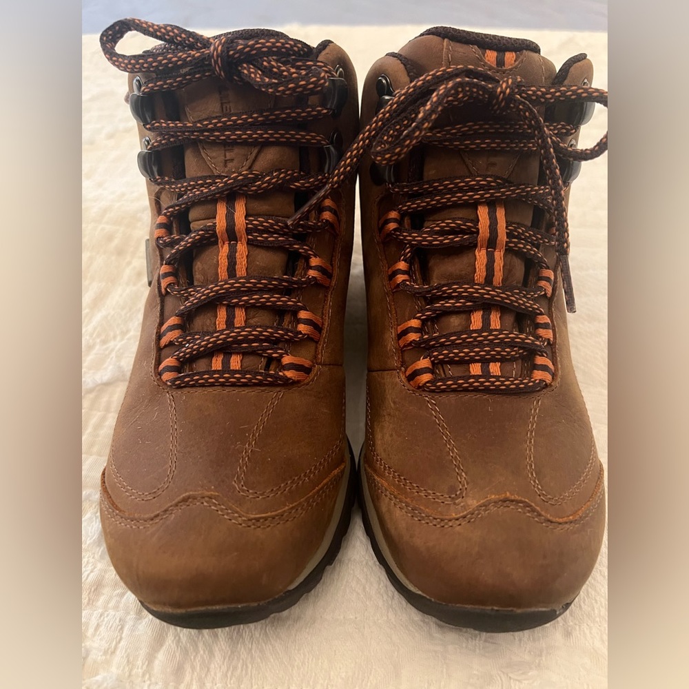 Merrell Women’s Siren Traveller 3 Mid Waterproof Hiking Boots